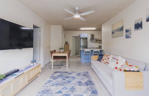 Coffs Harbour Apartment | Breeze on Park - 850m to Park Beach