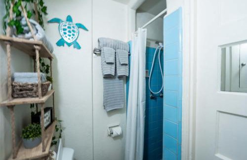 Iron Horse Historic District Apartment | Breezy 1BR Retreat Walk to UofA and Spring Fun