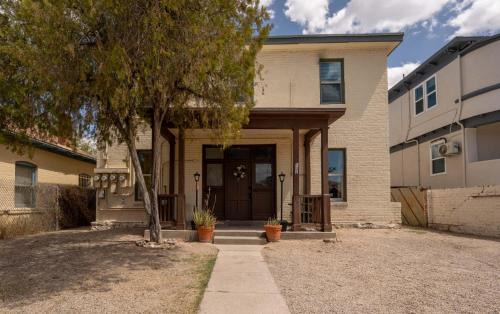 Iron Horse Historic District Apartment | Breezy 1BR Retreat Walk to UofA and Spring Fun