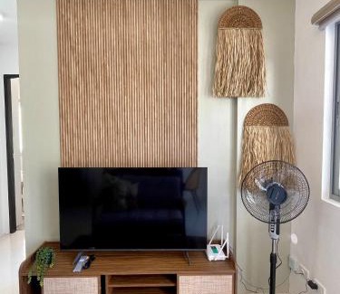 Mandurriao Apartment | Breezy Balcony View 2BR Unit