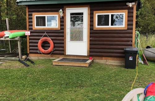 Northome House | Breezy Cabin On Island Lake Pet Friendly Northshore Bay Resort