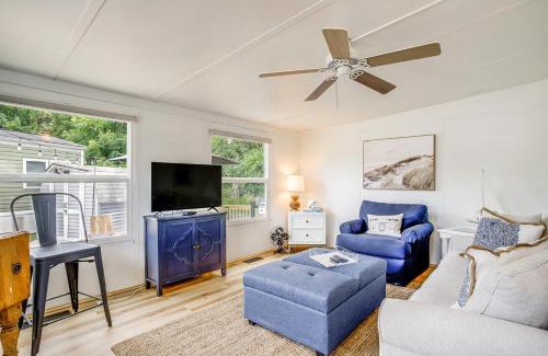 Ocean Pines House | Breezy Ocean Pines Cottage with Patio and Pool Access!
