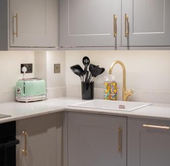 Easton Apartment | Brer - 1 Bedroom Luxury Apartment by Mint Stays