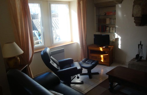 Plouharnel House | Breton house located in an authentic Breton seaside village