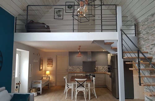 Ploneour-Lanvern House | Breton house with private pool less than 3km from the sea
