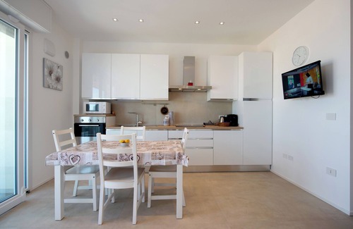 Gabicce Mare Apartment | Brezza 4 - One Bedroom Apartment, Sleeps 4