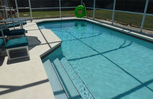 Briargrove House | Briargrove - Well locate Pool Home close to Parks