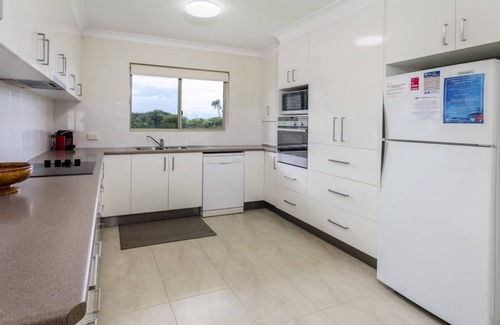 Woorim Apartment | BRIBIE HORIZONS, TOP NOTCH