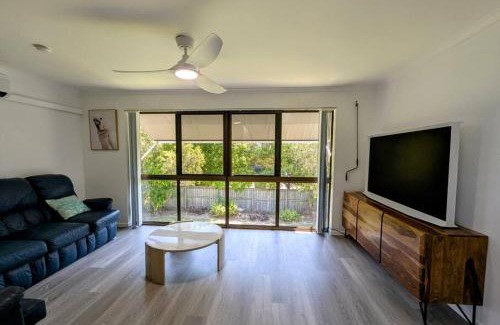 Bongaree Apartment | Bribie Vibes