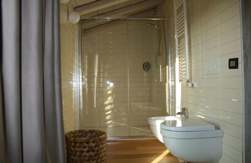 Sommacampagna Apartment | Brick house
