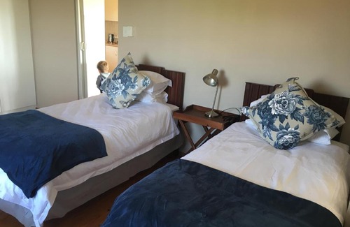 Umtshezi House | Bridal Drift Cottage
