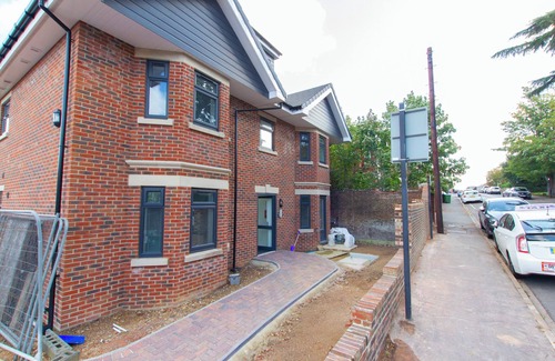 Southampton House | Bridge Road - Room 4a