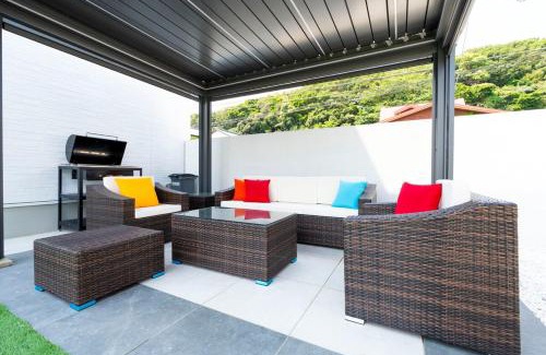 Awaji Apartment | Bridge View Villa