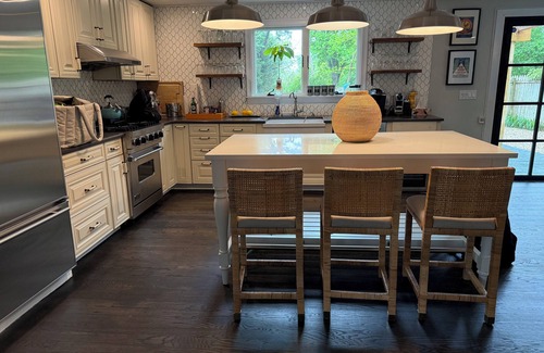 Bridgehampton House | Bridgehampton Classic Shingle 3BR Fireplace Close to All, Beach & Town Center