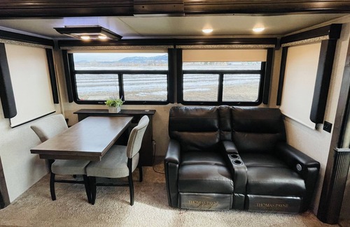 Bozeman House | Bridger Basecamper 2