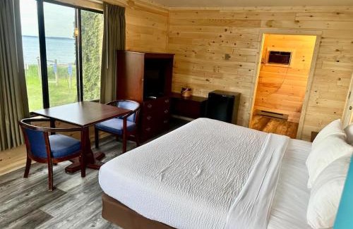 Mackinaw City Hotel | Bridgeview Motel