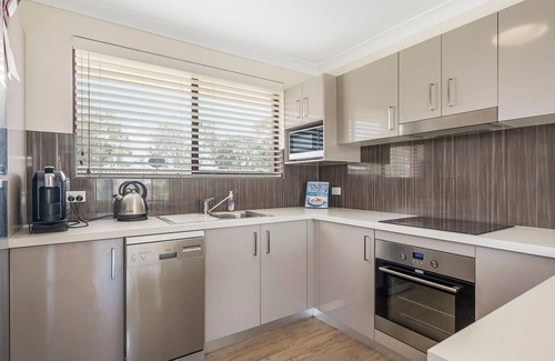 Lake Cathie Apartment | Bridgeview - Relaxing Getaway Near Surf Beach, Lake and Sand
