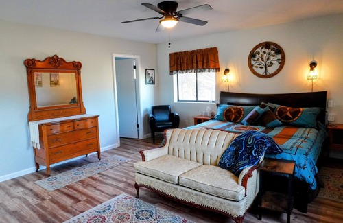 Williamson Other | Bridle Path Ranch | Newly Remodeled Equestrian Retreat w/Barn Arena & Hot Walker