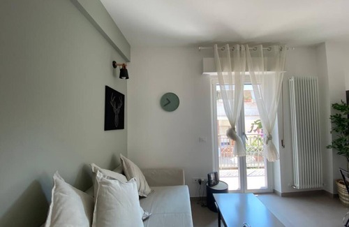 San Benedetto del Tronto Apartment | Bright apartment a few steps from the sea