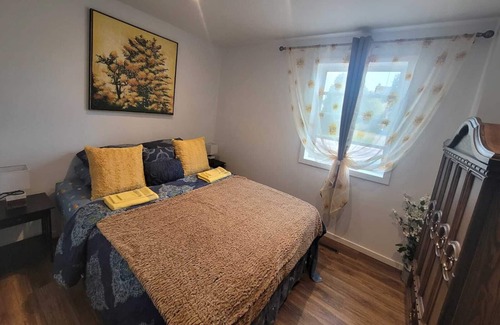 Edmundston Apartment | Bright 1 bedroom apartment close to highway, wifi, netflix, prime, free parking
