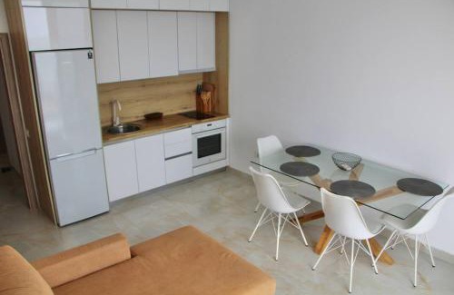 Shkembi i Kavajes Apartment | Bright 3f Apartment By Adriatic Living