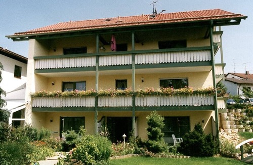 Bad Griesbach im Rottal Apartment | Bright apartment (25 sqm) for 2 people with private terrace