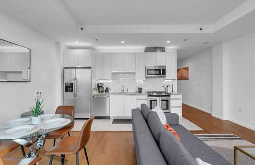 Downtown Tulsa Apartment | Bright & Airy 1BD in Tulsa with Onsite Gym