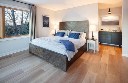 Beaver Bay House | Bright, airy North Shore retreat with beautiful lake views