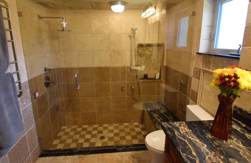 Boca Del Mar House | Bright and cheerful, four bedroom home with pool