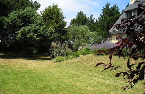 Plouharnel House | Bright and comfortable house in a quiet area in a wooded park near the beaches.