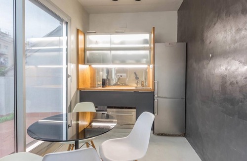 El Putget i Farro Apartment | Bright and cozy attic apartment with two private terraces for 4