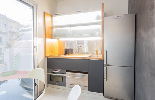 El Putget i Farro Apartment | Bright and cozy attic apartment with two private terraces for 4