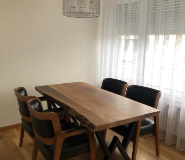 Hirslanden Apartment | Bright and quiet studio in the city center - Sky11