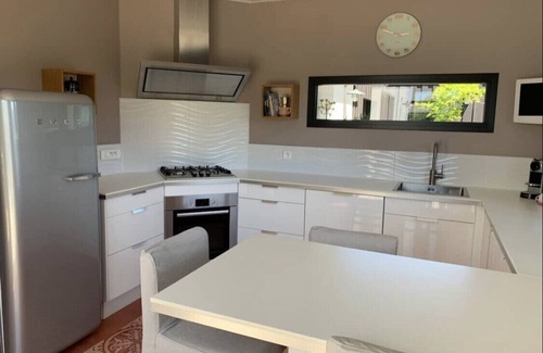 Carantec House | Bright and spacious house close to the sea and 10 min walk from the town center