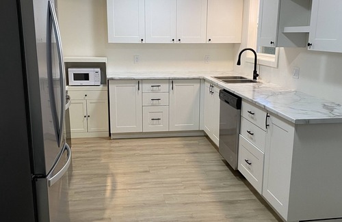 Kamloops House | Bright and sunny 3 bedroom