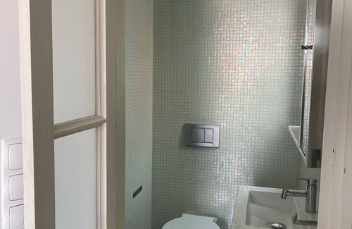 Sete Rios Apartment | Bright and well located studio in Lisbon with WIFI
