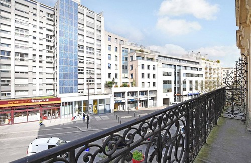 20th Arrondissement Apartment | Bright apartment - 2BR-4P - Belleville