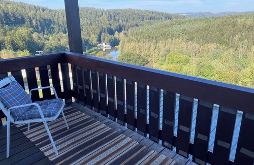 Vohenstrauss Apartment | Bright Apartment with Beautiful Views – Complete Apartment for Your Stay