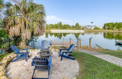 Spring Hill House | Bright Bayfront Home Less Than 2 Mi to Hernando Beach!