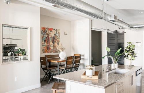 River North Art District House | Bright & Breezy | RiNo Art Lofts