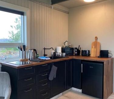 Mosfellsbaer House | Bright cabin close to RVK with a Hot Tub