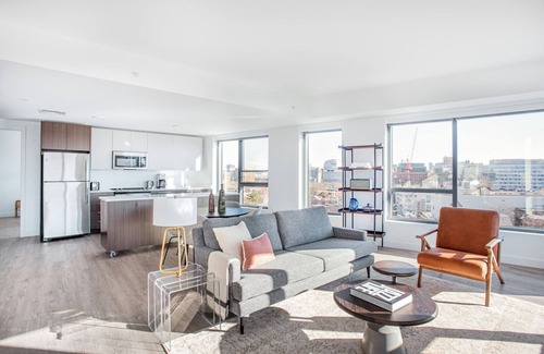 Central Square Apartment | Bright Central Square 2BR w/W/D, Gym, near T & Harvard, by Blueground