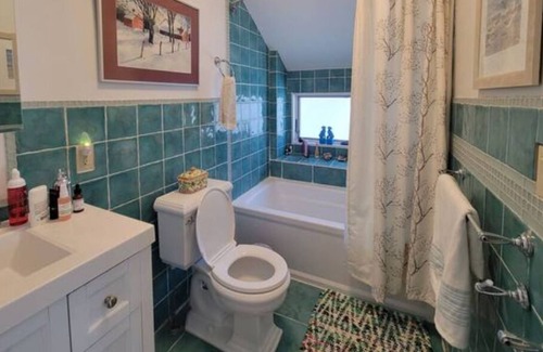Garrison House | Bright Charming 3B/3B Secluded Garrison Retreat