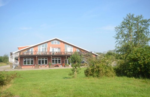 Grosefehn Apartment | Bright, cheerful apartment with piano in the heart of East Friesland