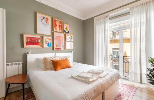 Lisbon Old Town House | Bright City Center, 10m from subway, 6 rooms, up to 20 PPL