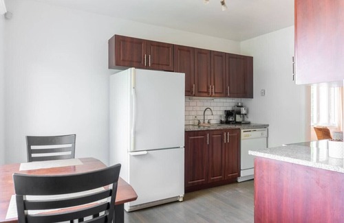 Gatineau Condo | Bright + clean 2-bedroom home in Gatineau, QC