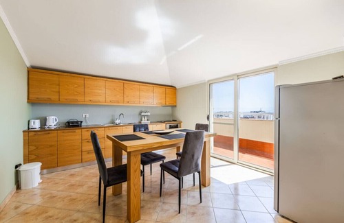 Durres Apartment | Bright & Comfy – 2BR Apartment by the Adriatic