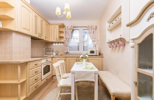 Plovdiv Apartment | Bright & Cozy 1BD Flat with a Terrace and Parking by Flat Mаnager