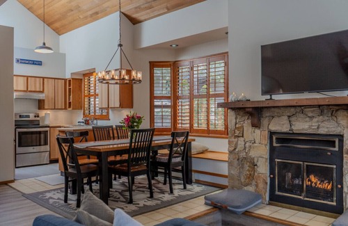 Whistler Creekside Condo | Bright Creekside 2BR-Walk to Creekside Gondola, Fireplace & Free Parking.