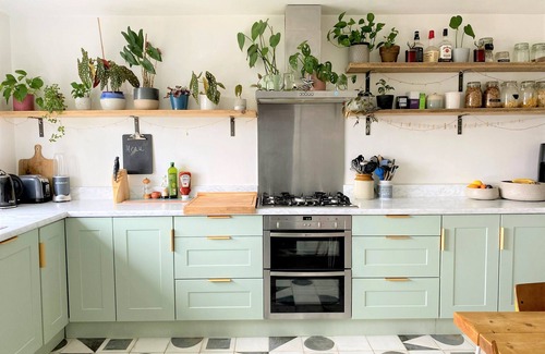 Sydenham House | Bright, Family-friendly 2-bed House With Garden and Office